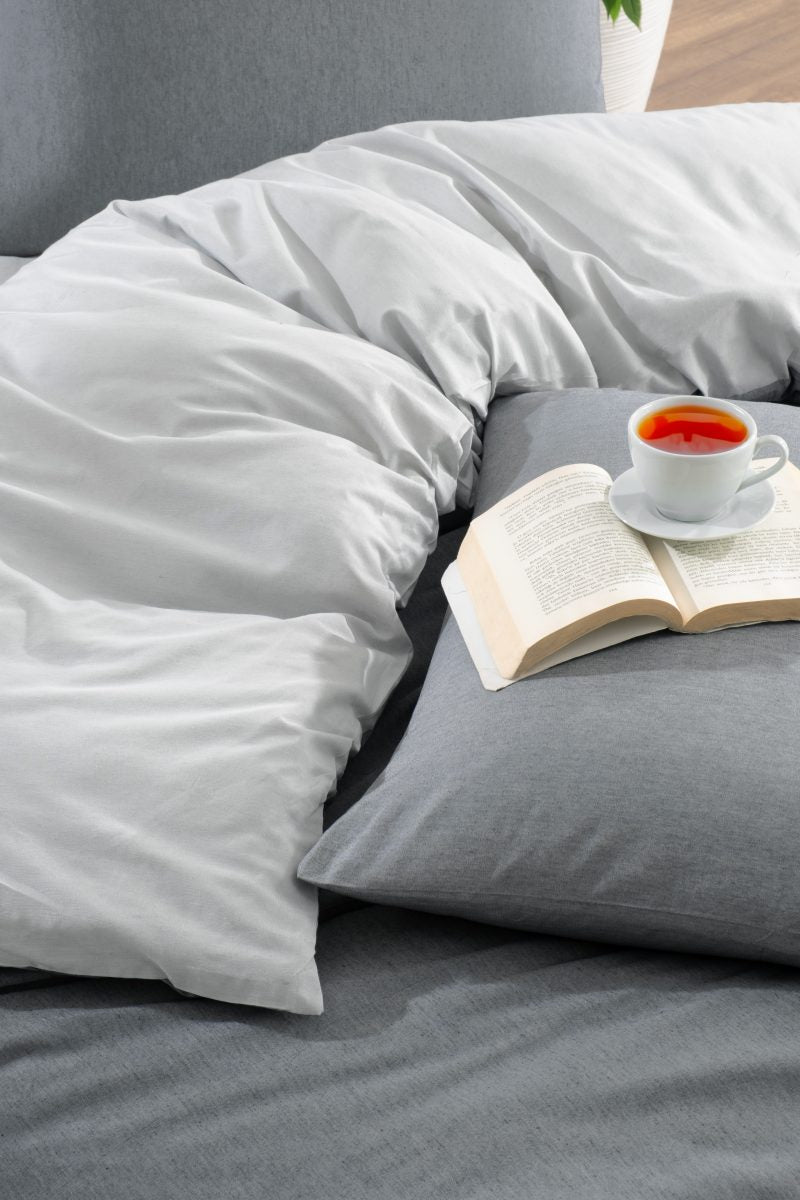 Pamuklu Nevresim Takımı Lastikli Çarşaflar Tek ve Çift Kişilik Seçenekli Gri Antrasit